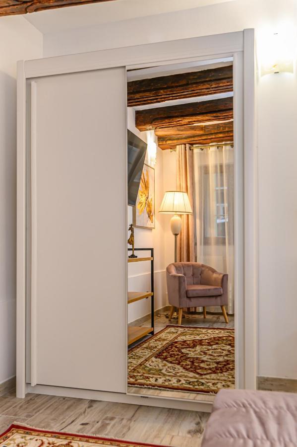 Ferienwohnung Dimora Np - Brașov Exterior foto
